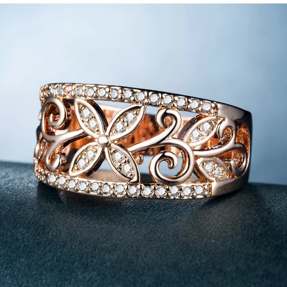 Fashion 18k Rose Gold Filled White Sapphire Ring - Picture 2 of 5